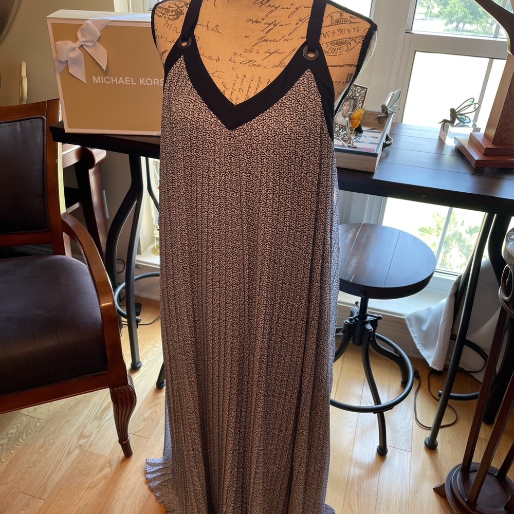 💙Beautiful Michael Kors Maxi Dress💙